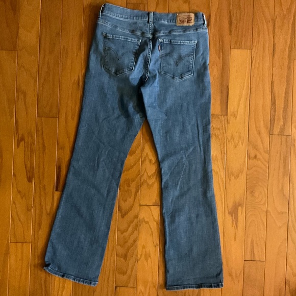 Levi’s’ Classic Boot Cut Zipper🪰Jeans! - Picture 12 of 13